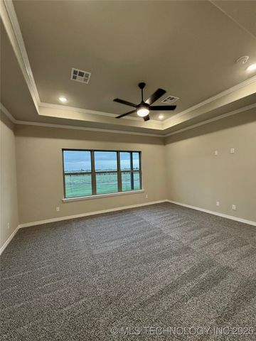 7 Oaklawn Drive, Ramona, OK 74061