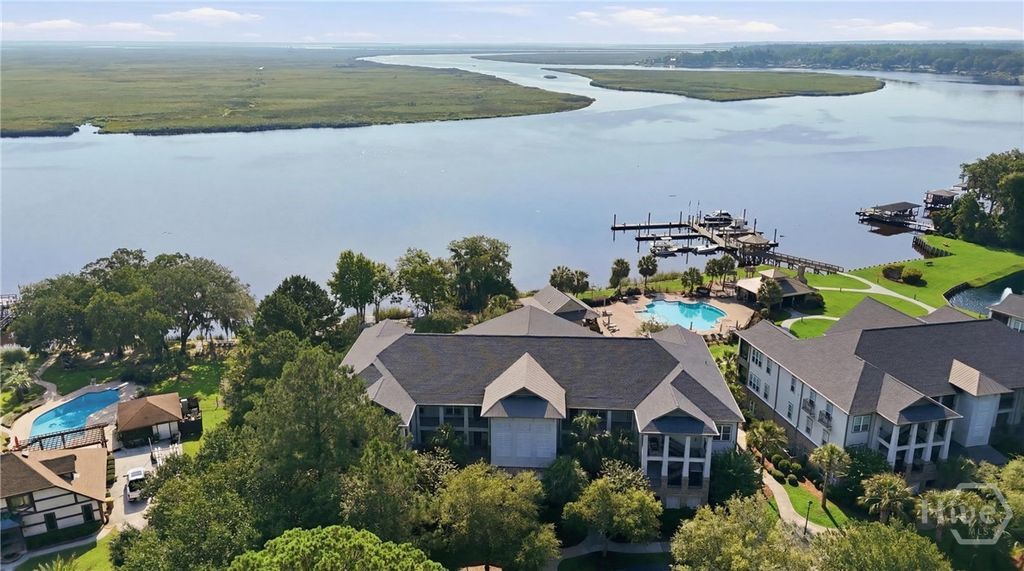 2707 River Oaks Drive, Richmond Hill, GA 31324