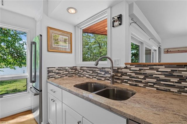 820 W 51st ST, Norfolk, VA 23508
