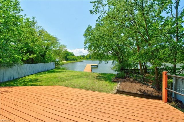 820 W 51st ST, Norfolk, VA 23508