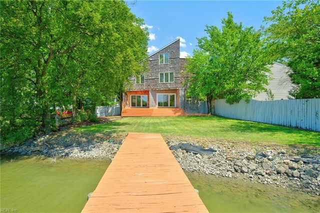820 W 51st ST, Norfolk, VA 23508