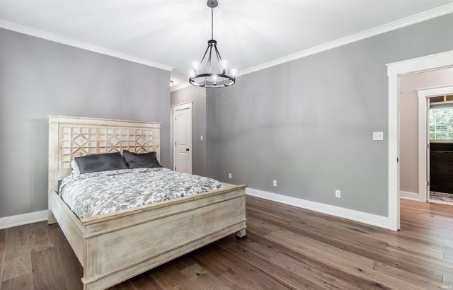 10689 S Oak Ridge Estate, Haubstadt, IN 47639