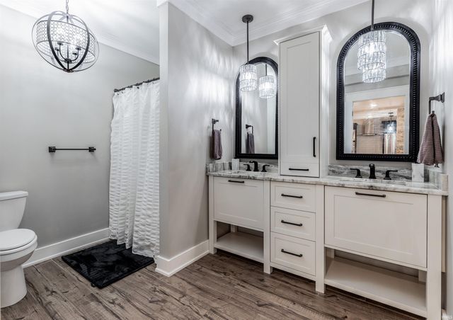 10689 S Oak Ridge Estate, Haubstadt, IN 47639