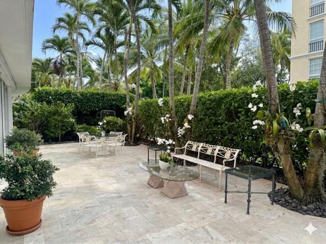 315 S Lake Drive 1a, Palm Beach, FL 33480