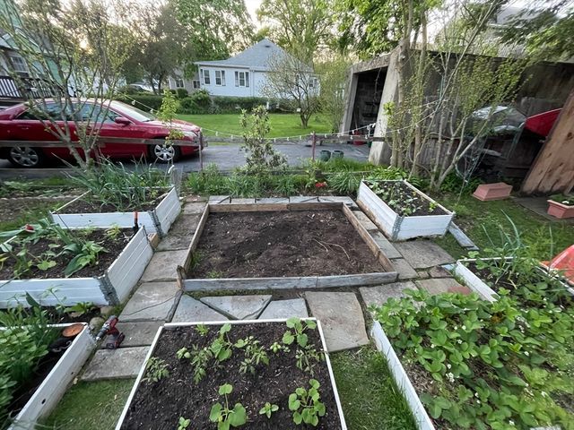 28 Ellsworth Street, Medford, MA 02155