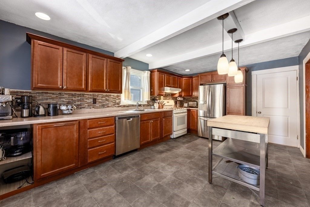 28 Ellsworth Street, Medford, MA 02155