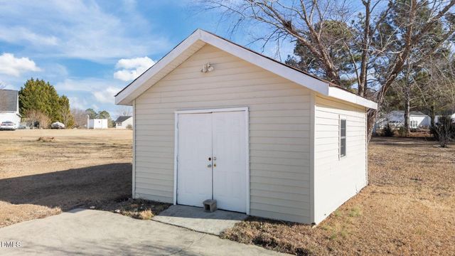 54 Lynn Lane, Selma, NC 27576