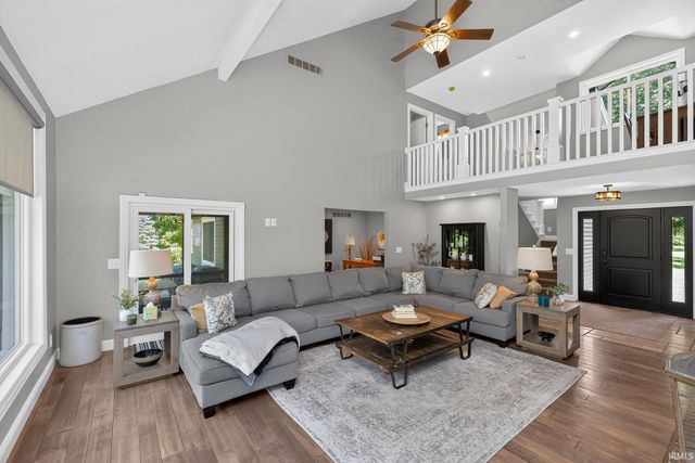 54725 County Road 33, Middlebury, IN 46540