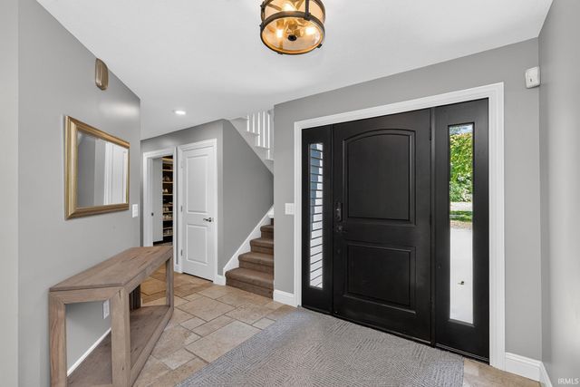 54725 County Road 33, Middlebury, IN 46540