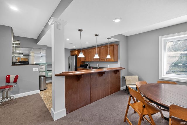 54725 County Road 33, Middlebury, IN 46540
