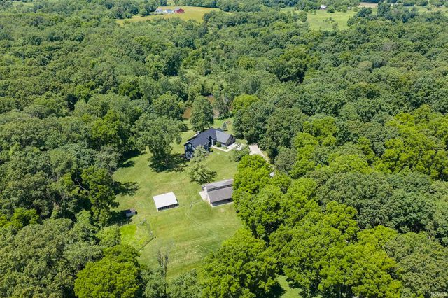 54725 County Road 33, Middlebury, IN 46540