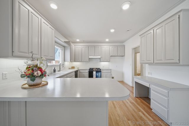 1620 S Florence Place, Tulsa, OK 74104