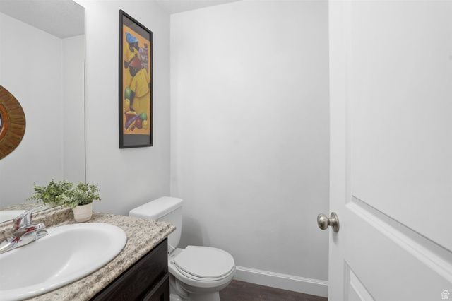 928 CHATHAM DR, North Salt Lake, UT 84054