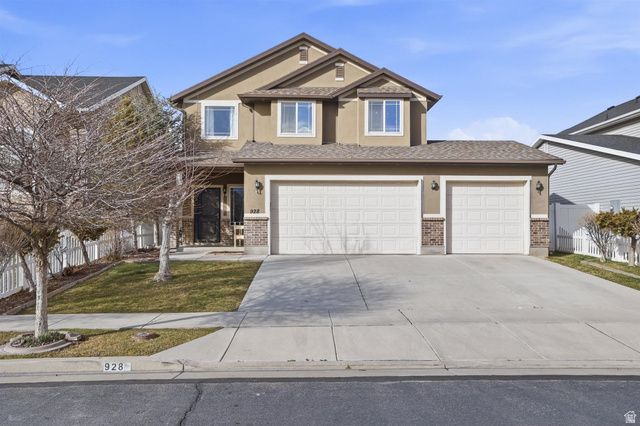 928 CHATHAM DR, North Salt Lake, UT 84054