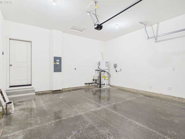 2111 Nw 17TH Pl, Battle Ground, WA 98604