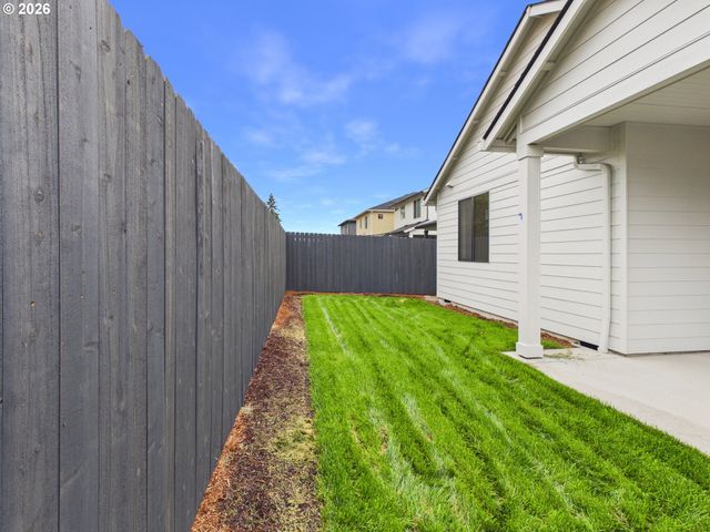 2111 Nw 17TH Pl, Battle Ground, WA 98604