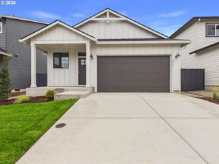 2111 Nw 17TH Pl, Battle Ground, WA 98604