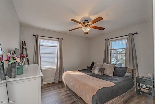 162 Mitchell Street, Barberton, OH 44203