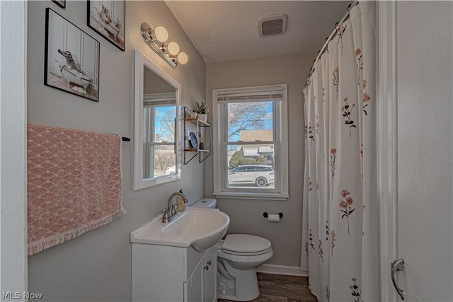 162 Mitchell Street, Barberton, OH 44203