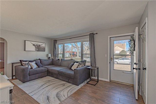 162 Mitchell Street, Barberton, OH 44203