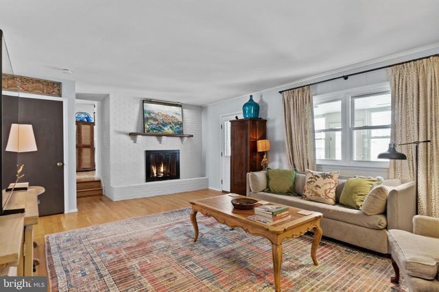 3807 HEARTHSTONE RD, Camp Hill, PA 17011