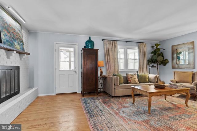 3807 HEARTHSTONE RD, Camp Hill, PA 17011