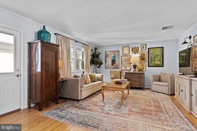 3807 HEARTHSTONE RD, Camp Hill, PA 17011