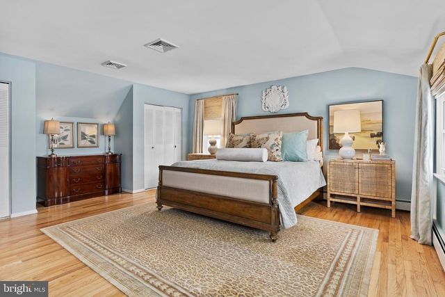 3807 HEARTHSTONE RD, Camp Hill, PA 17011