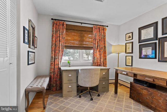 3807 HEARTHSTONE RD, Camp Hill, PA 17011