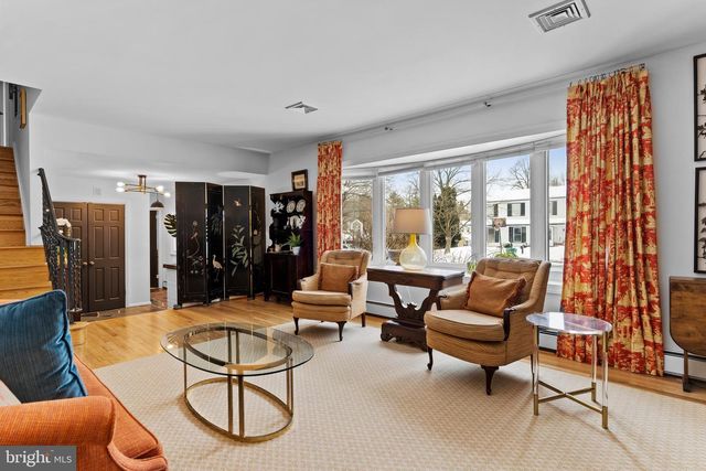 3807 HEARTHSTONE RD, Camp Hill, PA 17011