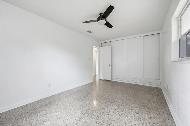 1215 NE 21ST AVENUE, Gainesville, FL 32609