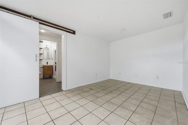 1215 NE 21ST AVENUE, Gainesville, FL 32609