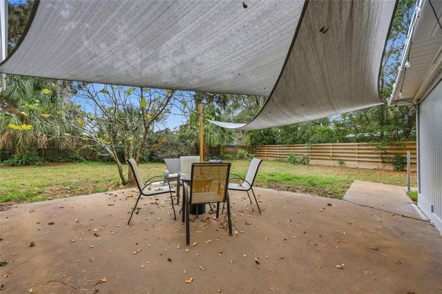 1215 NE 21ST AVENUE, Gainesville, FL 32609