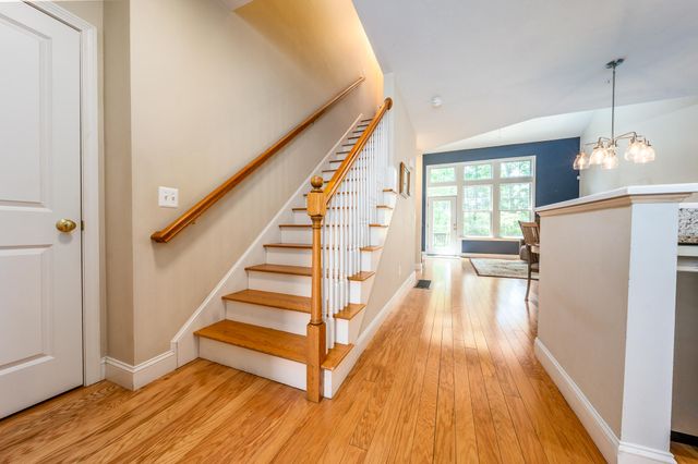 14 Stony Brook Drive, Mashpee, MA 02649