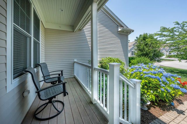 14 Stony Brook Drive, Mashpee, MA 02649
