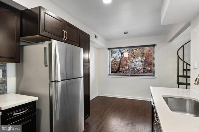 806 GREGORYS WAY, Voorhees, NJ 08043