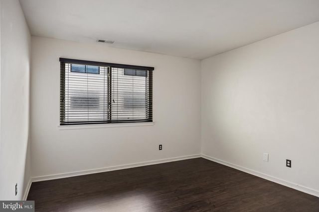 806 GREGORYS WAY, Voorhees, NJ 08043