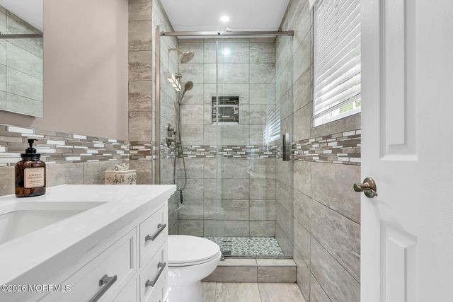 7 Cannon Ball Drive, Howell, NJ 07731