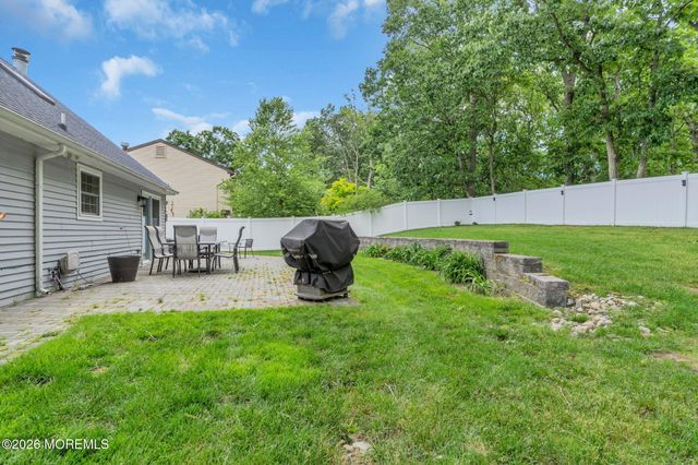 7 Cannon Ball Drive, Howell, NJ 07731