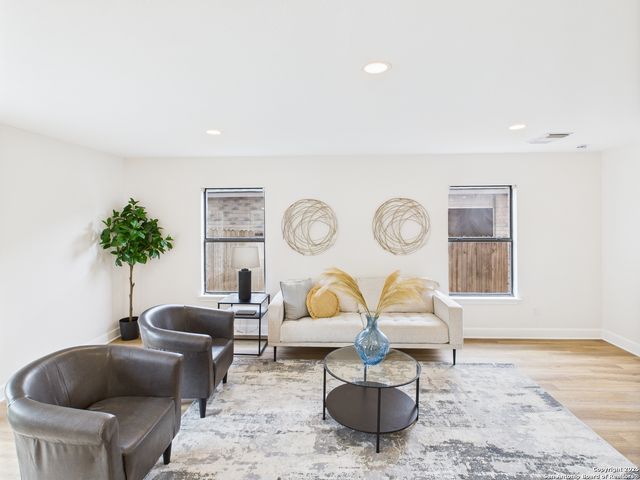 4933 Corian Well, San Antonio, TX 78247