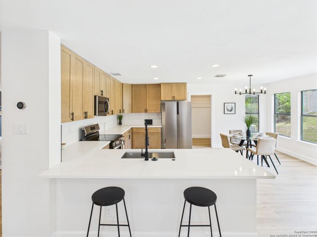4933 Corian Well, San Antonio, TX 78247