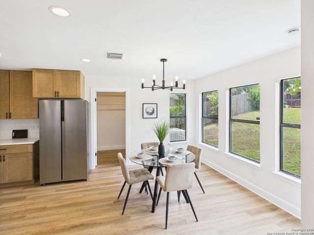 4933 Corian Well, San Antonio, TX 78247