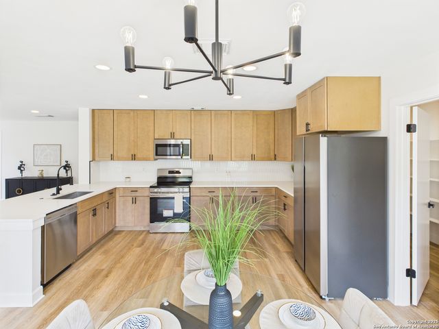 4933 Corian Well, San Antonio, TX 78247