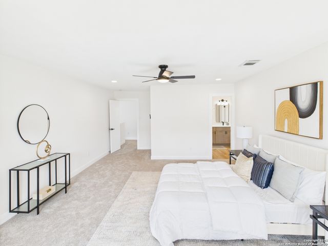 4933 Corian Well, San Antonio, TX 78247