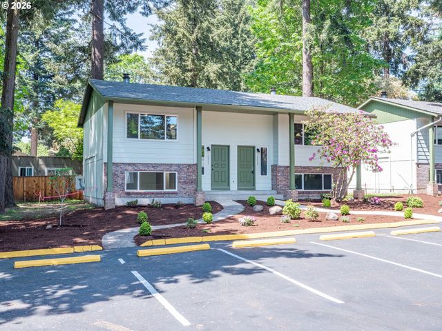 16927 Ne GLISAN St, Portland, OR 97230