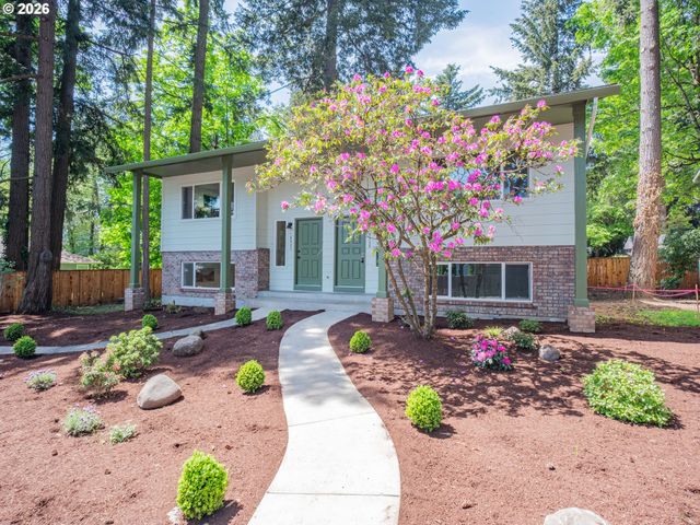 16927 Ne GLISAN St, Portland, OR 97230