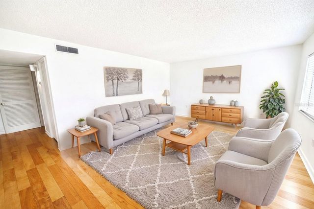 2505 N ALAFAYA TRAIL 8, Orlando, FL 32826