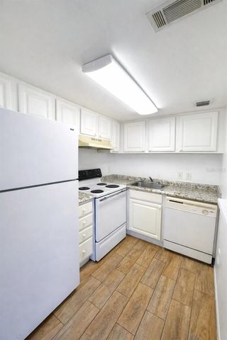 2505 N ALAFAYA TRAIL 8, Orlando, FL 32826