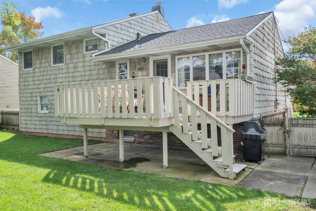 104 Tracy Drive, Fords, NJ 08863