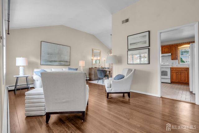 104 Tracy Drive, Fords, NJ 08863